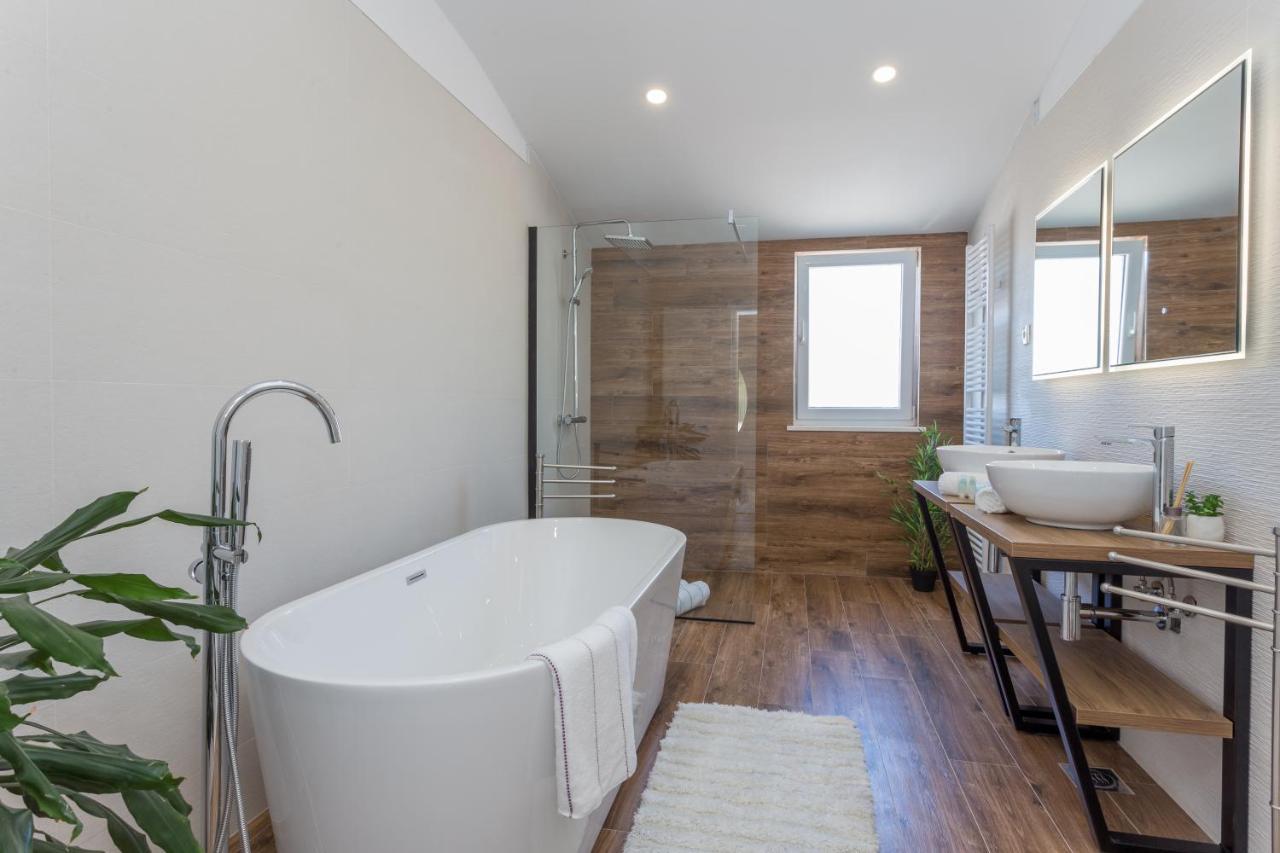 Ferienwohnung Golden View Penthouse Hvar Town Exterior foto