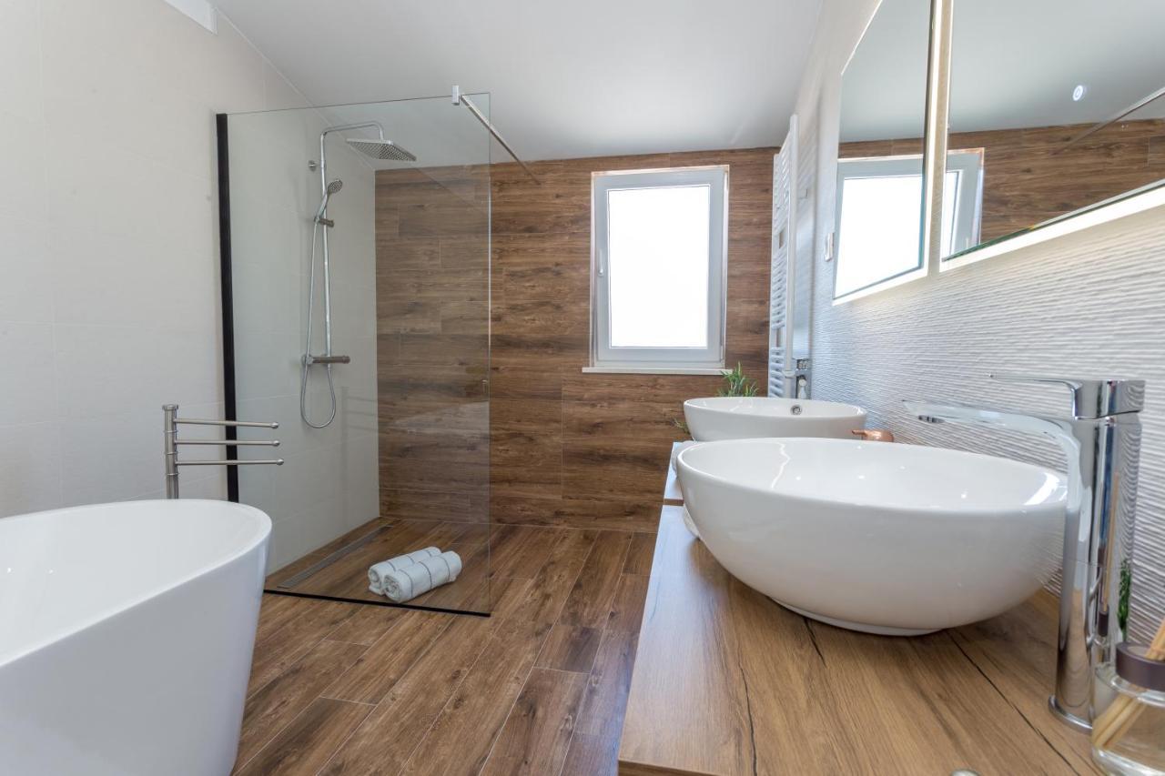 Ferienwohnung Golden View Penthouse Hvar Town Exterior foto